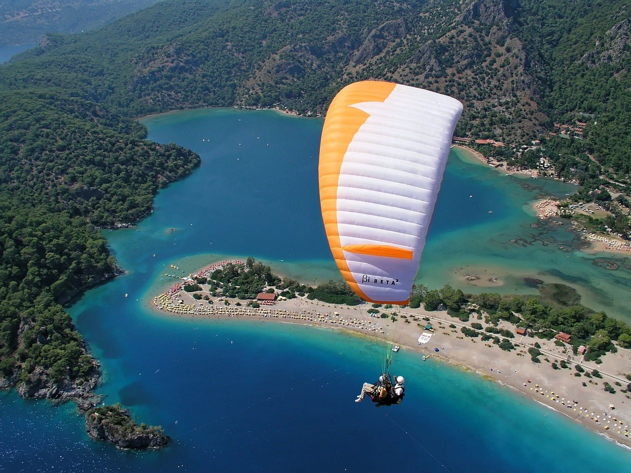 paragliding-1220001_1280