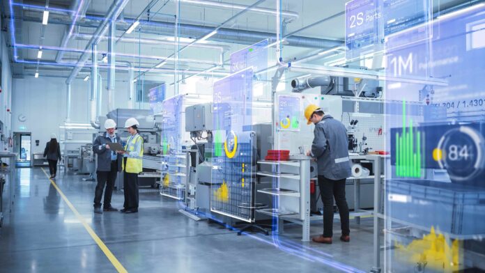 Pracownicy zakładu przemysłowego planują automatyzację produkcji - inrel.pl