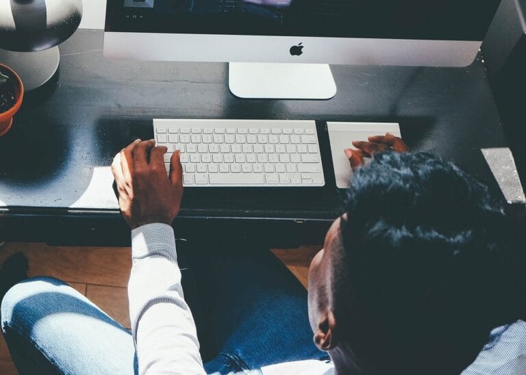 AI w edukacji muzycznej – komponowanie i nauka gry z pomocą algorytmów