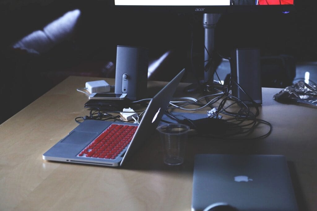 Jakie hackathony oferują najlepsze nagrody technologiczne?