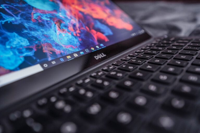 Dell z Outletu: Fabrycznie nowa jakość w cenie, która Cię zaskoczy. Kompletny przewodnik