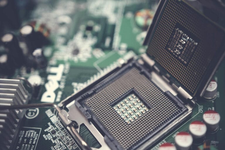 Dell R250, R450, R550 i R650xs – przegląd modeli PowerEdge i ich praktycznych zastosowań