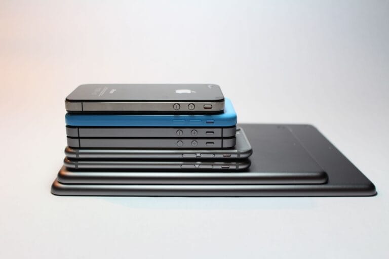 Jaki tech stack wybrać dla startupu technologicznego w 2025 roku?